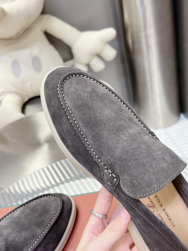 2025 Unisex Philipp Plein Gray Suede Loafers Soft Rubber Sole LY00260