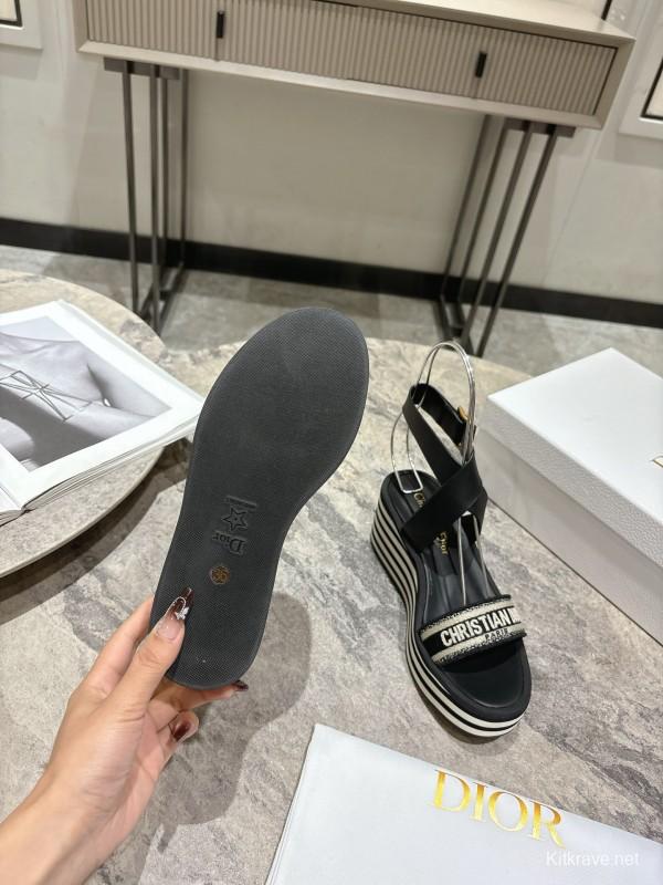 2025 Women Dior Black Leather Sandals Christian Dior Logo KFY00280