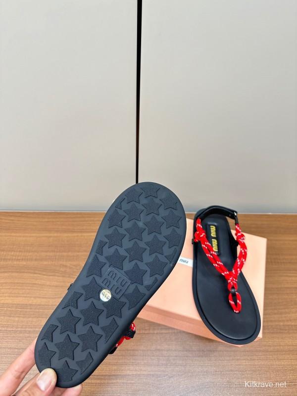 2025 Women Miu Miu Black Red Leather Sandals