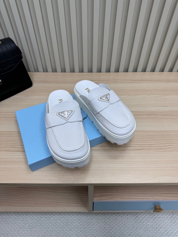 2025 Women Prada White Leather Slippers KFY00280