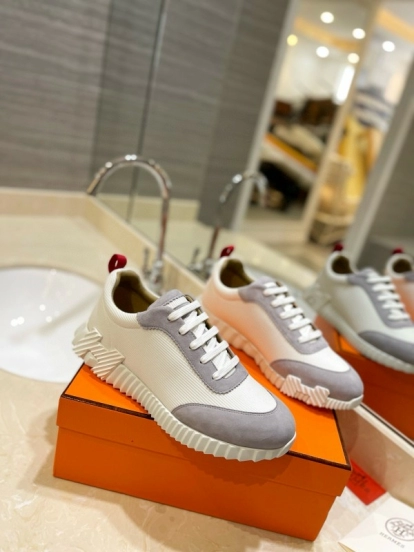 2024 Unisex Hermès White Grey Silk Leather Sneakers MJ00320
