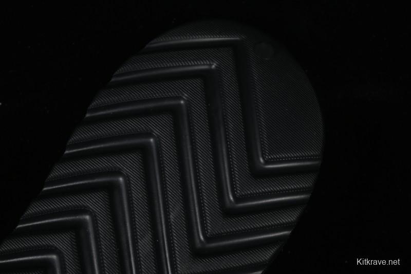 New York Yankees MLB Skipper Slide Summer Casual Sandals - 3ALPS015350BKS