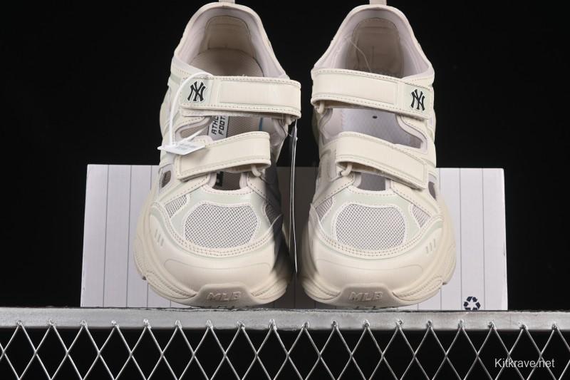 New York Yankees MLB Ace Runner Mask Jane Summer Casual Sandals - 3ASDACE5350CRS