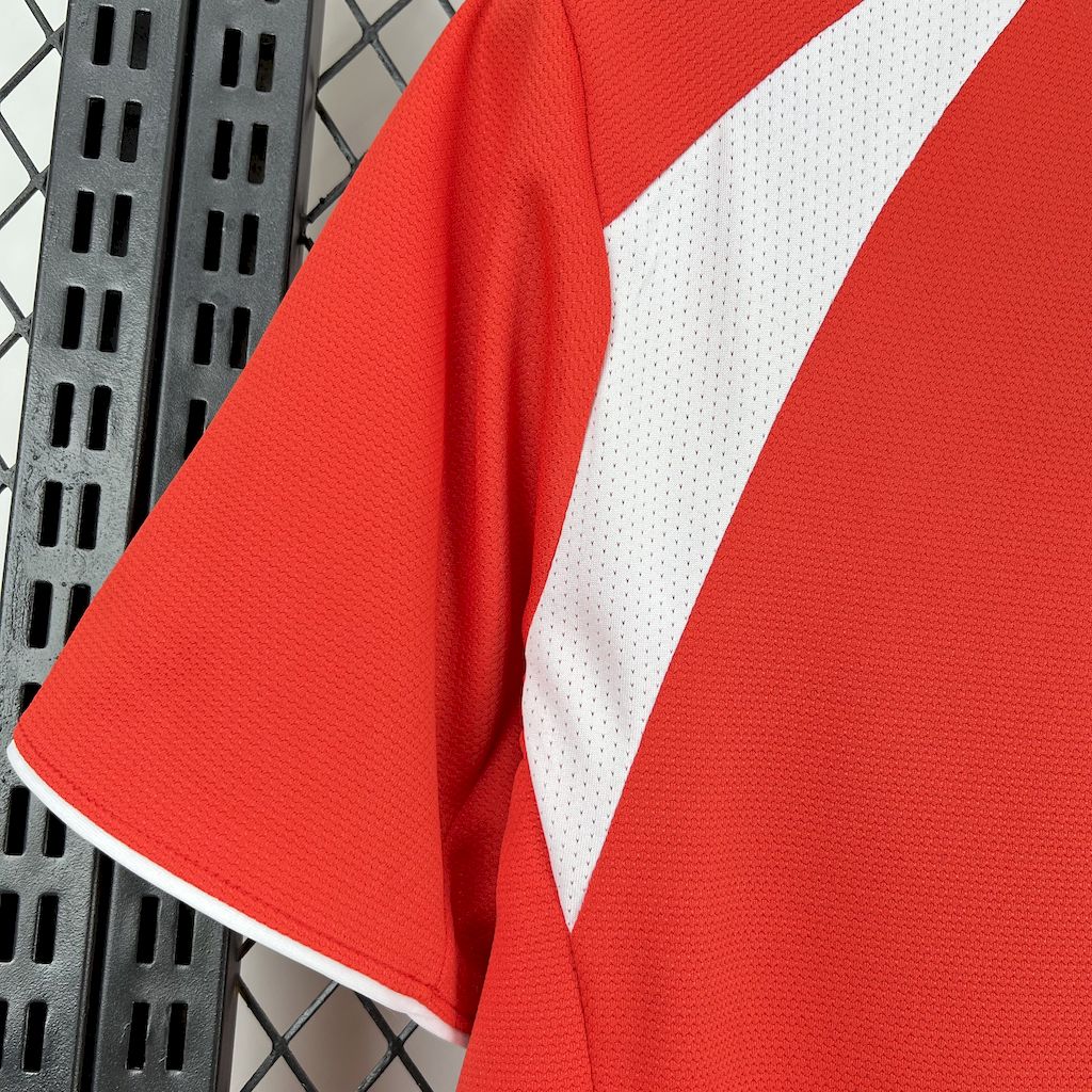 2006/07 Stuttgart Away Retro Jersey