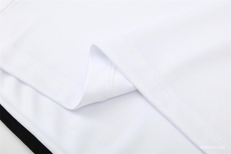 Retro 04/05 Real Madrid White Half Zipper Jacket