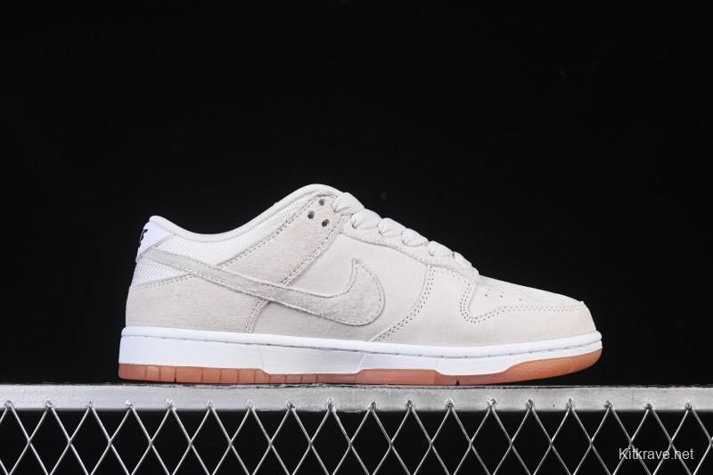 Nike SB Dunk Low Pro B Skate Shoes in Pale Ivory - HJ0367-100