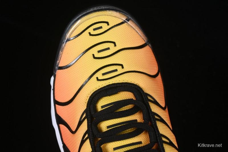 Nike Air Max Plus Retro Running Shoes with Air Cushion Technology - HF0552-001