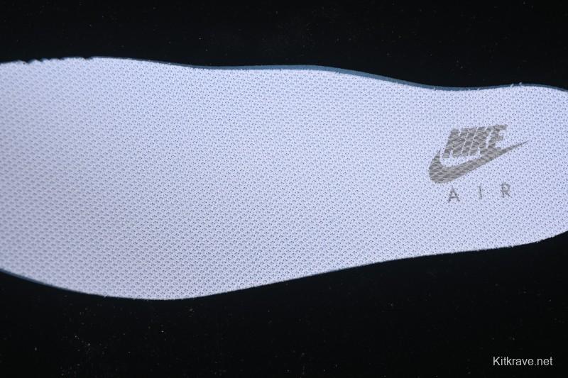 Nike Air Max 95 Retro Cushioned Running Shoes with Air Sole - CT1268-100