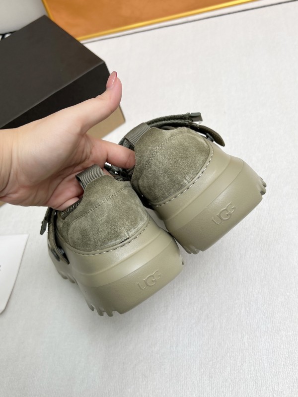 UGG Little Potato Half-Slip On Loafer - MJ00