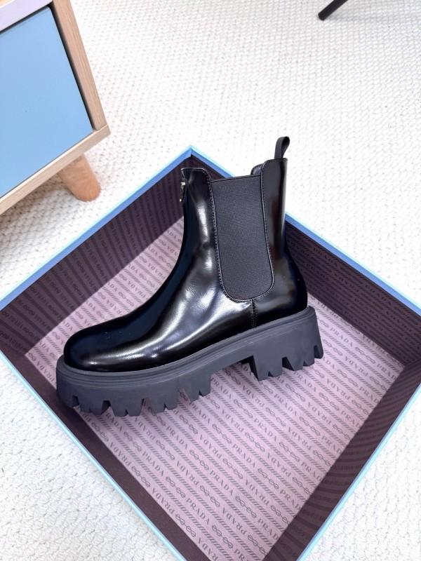 Prada Spring/Summer 2025 Platform Ankle Boots - LY0340