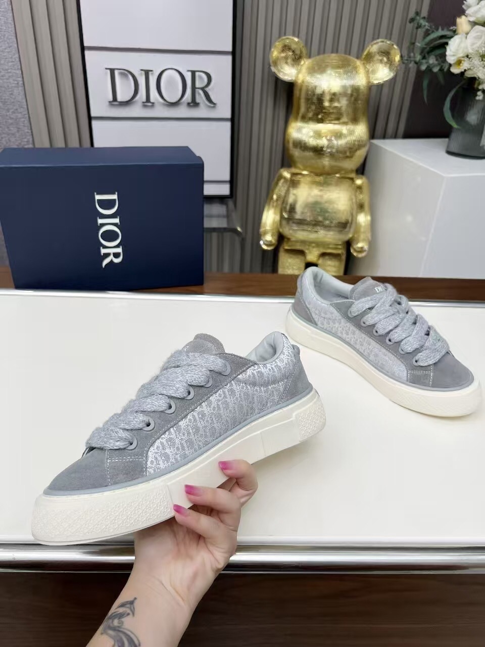 Dior B33 Sneakers Classic Tennis Shoe Reinvention - AS00290