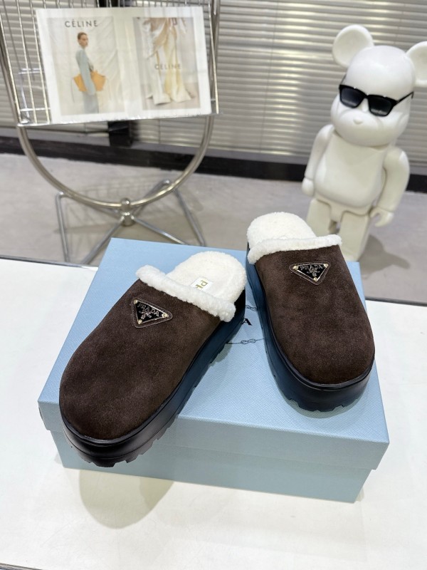 Prada Spring-Summer 2025 Premium Fur Slippers - KFY00280
