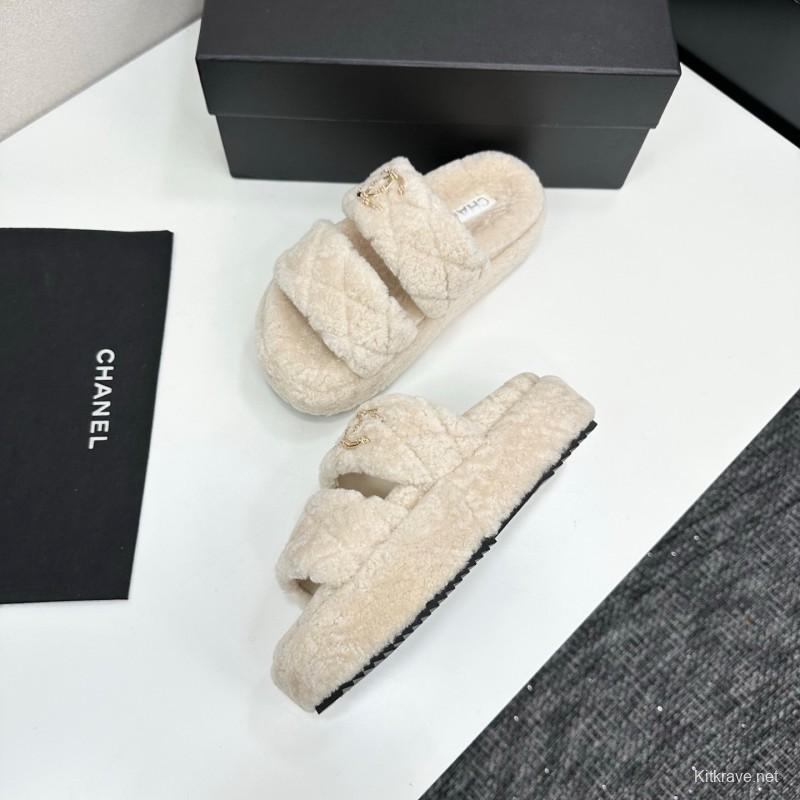 Chanel 2025 SS New Autumn Winter Lazy Sheep Genuine Wool Lazy Slippers Chanel Quilted Thick Sole Fur Slides - LY00300