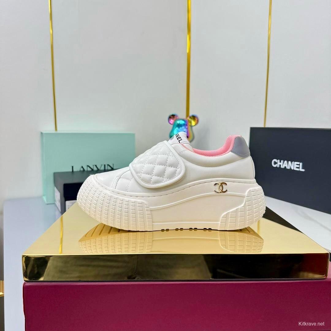 Chanel 2025/SS Panda Loafers Bread Shoes - LY00330