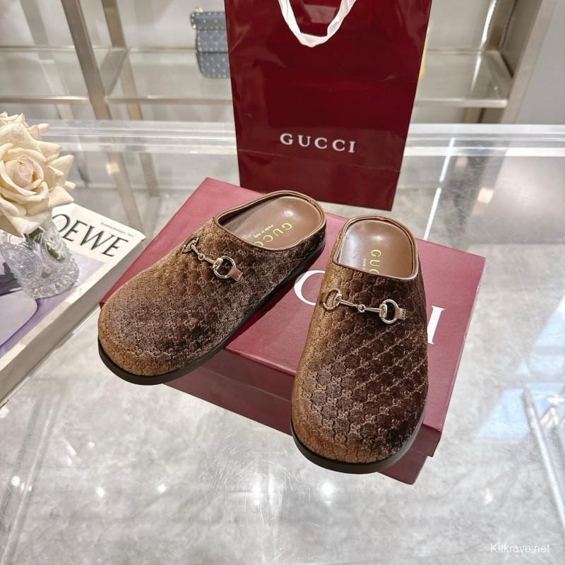 Gucci Women's Mule Velvet with Horsebit Detail - LY00240