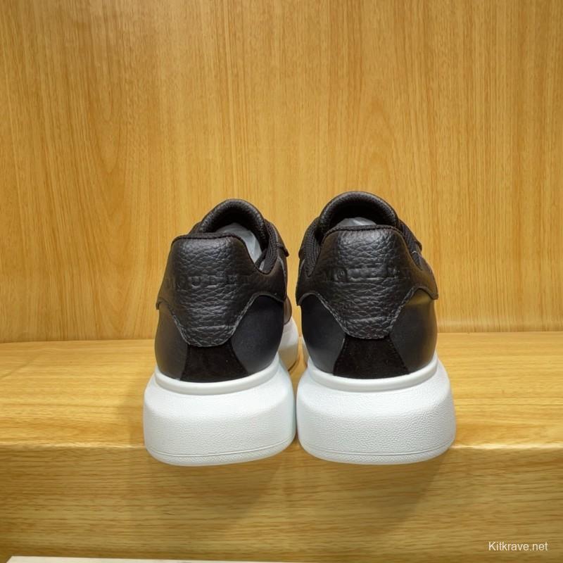 Alexander McQueen Spring 2025 Collection Platform Sneakers with Thick Sole Design - AS00320