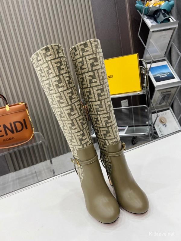 FENDI Delfina Round Toe Boots with FF Buckle - LY00