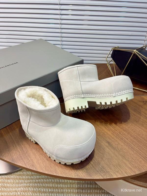 Balenciaga 2025 SS Oversized High-Heel Snow Boots - AS00500