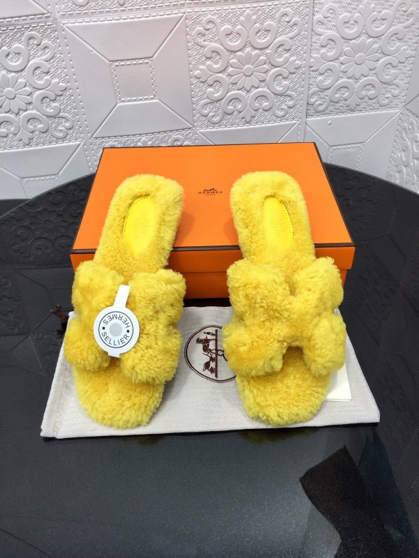 H Teddie Wool H Slippers Flat Sole Fur Slides - LY00240