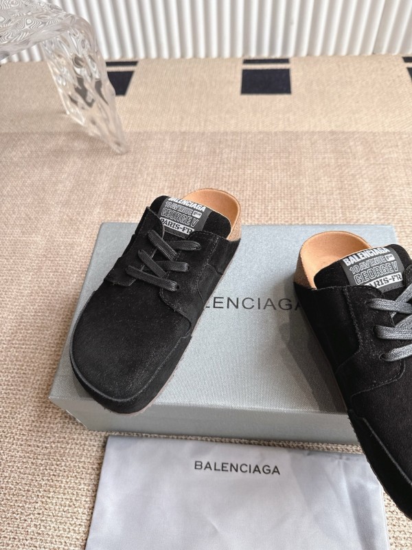 Balenciaga Birkenstock Boston Closed-Toe Soft Footbed Platform Sandals - AS00260