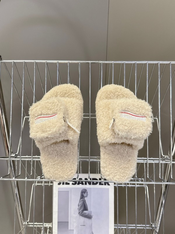 Balenciaga 2025 SS Couple Edition Coca-Cola Fur Slides - KFY00230