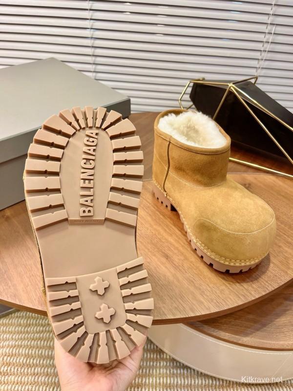 Balenciaga 2025 SS Oversized High-Heel Snow Boots - AS00500