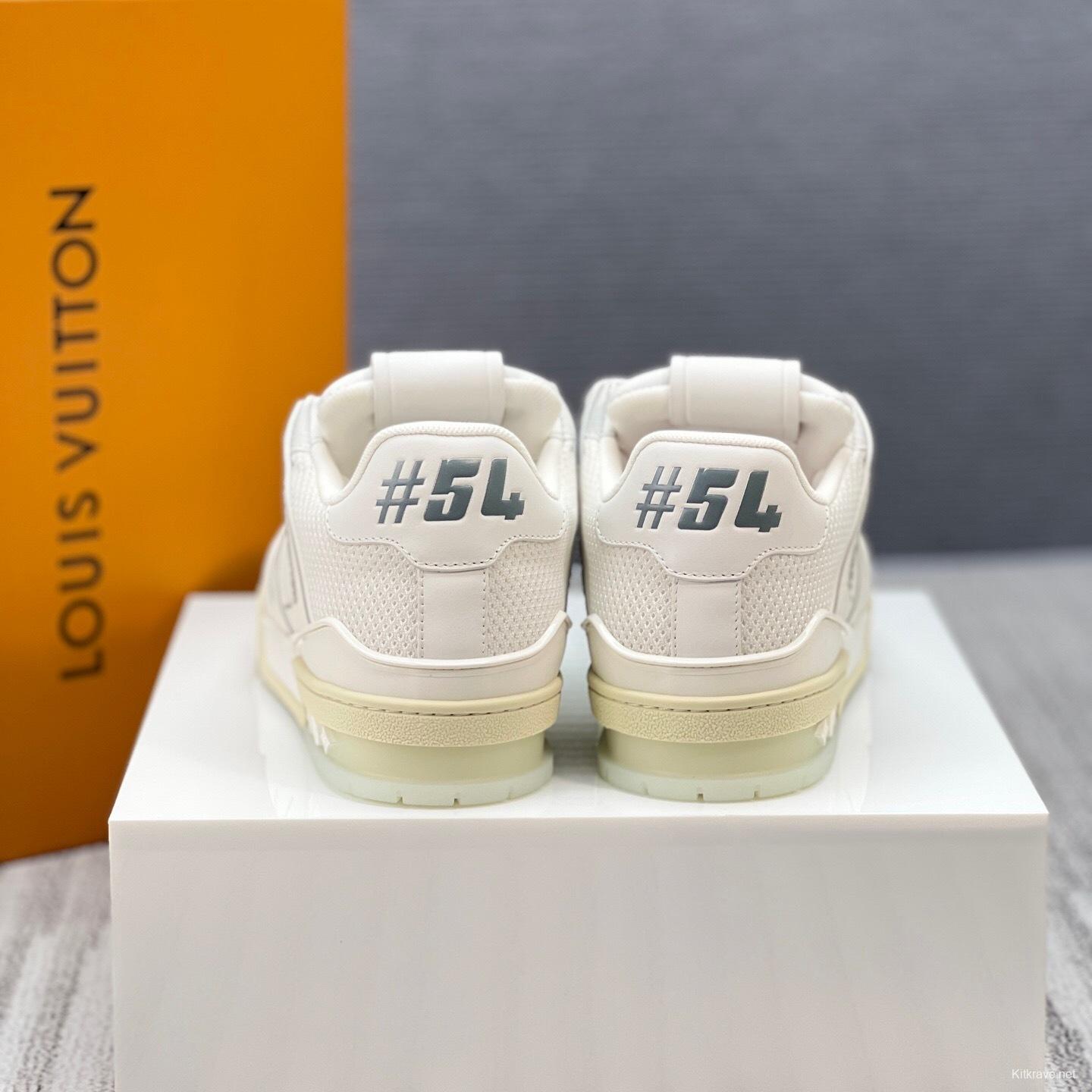 Louis Vuitton Trainer Sneaker Low Casual Sports Culture Versatile Basketball Shoes - LY00400