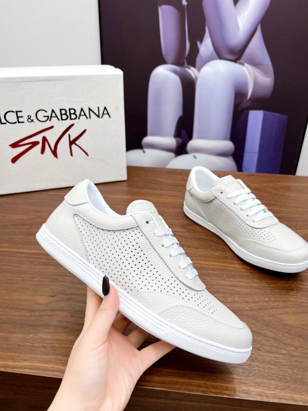 Dolce & Gabbana 2025 SS Casual Shoes with Exaggerated Fashion Style - AS00270