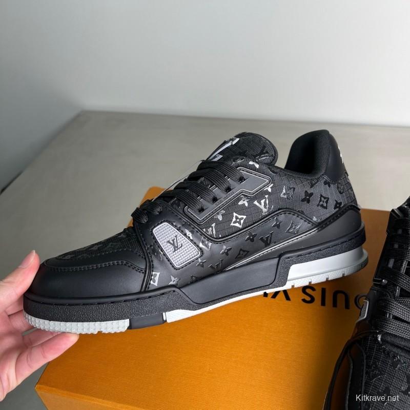 Louis Vuitton 2025 SS Replica Luxury Sneakers with Signature Logo - YC