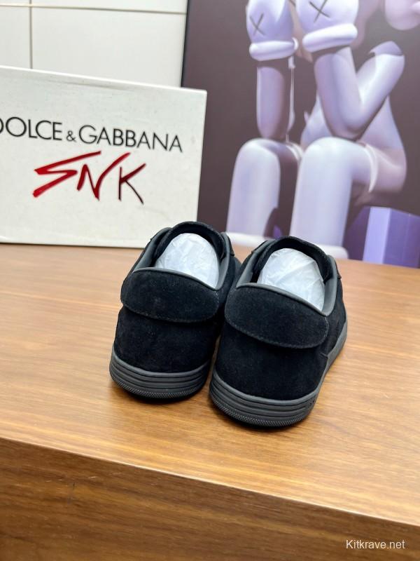 Dolce & Gabbana 2025 SS Casual Shoes with Exaggerated Fashion Style - AS00270