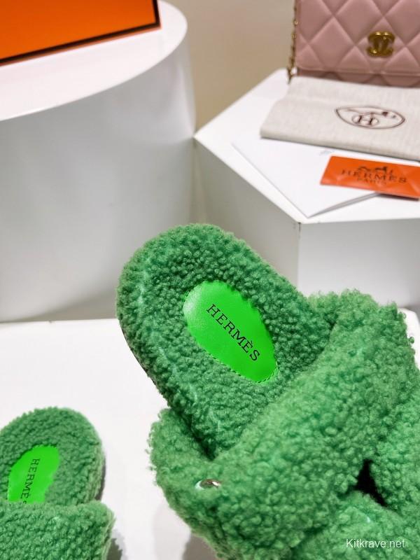 H Full Straight Fur Slippers with Grain Fur - LY00300