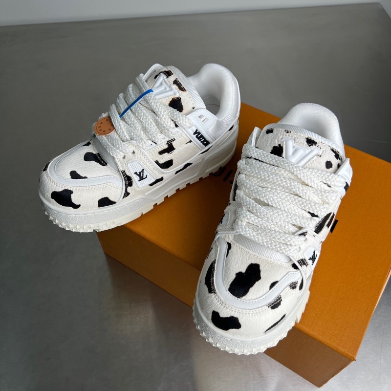 Lv 2025/ss Signature Logo Leather Sneakers - YC
