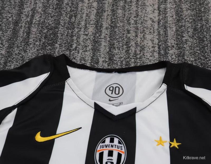 Retro Kids 04/05 Juventus Home Jersey
