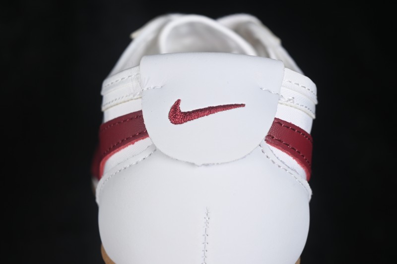 Nike Moon Shoe SP Lifestyle Sneakers with Thin Sole - II0407-100