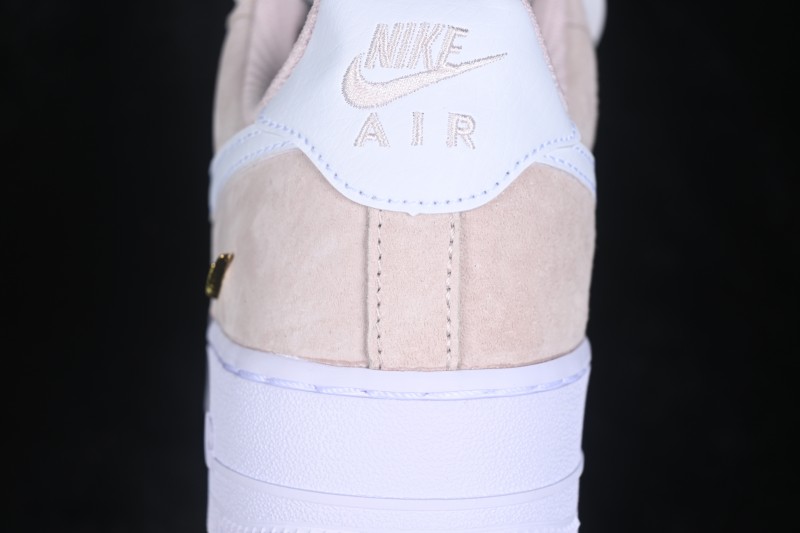 Nike Air Force 1 '07 Low Basketball Shoes with Classic Leather Upper and Cushioned Sole - IQ9964-600