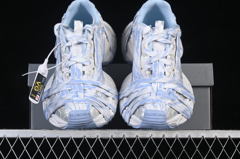 Balenciaga 3XL Extreme Laces Logo Running Shoes - W3XHL9949