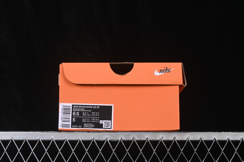 Nike Moon Shoe SP Retro Thin-Sole Low-Top Lifestyle Sneakers - II0407-102
