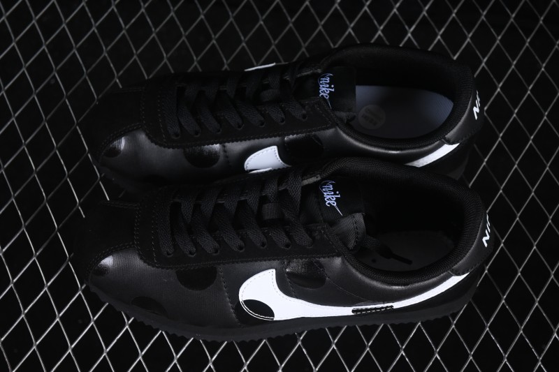 Nike Classic Cortez Leather Vintage Running Shoes - IR1332-001