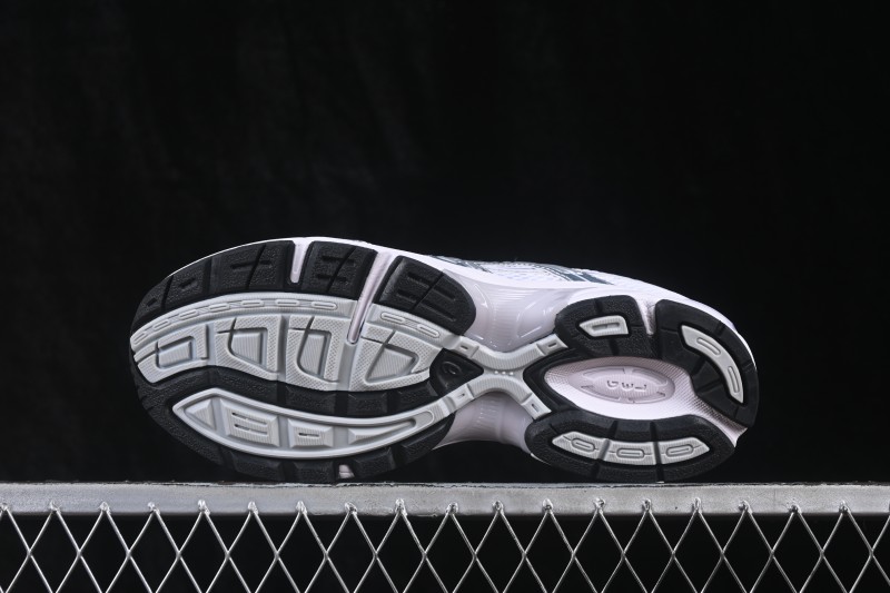 Adidas Retro Running Shoes with Mesh and Leather Upper and GEL Cushioning - 1202A164-113
