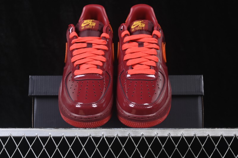 Nike Air Force 1 '07 Low Casual Sneakers with Full-Length Air Cushion - IO4489-601