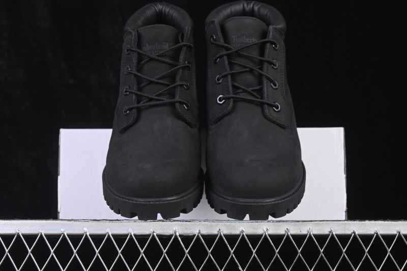 Timberland Classic Mid-Top Black Boots - 032085