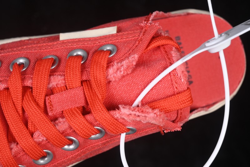 Balenciaga Paris Low Top Lace-Up Half-Slip Distressed Sneakers - W3RC16092