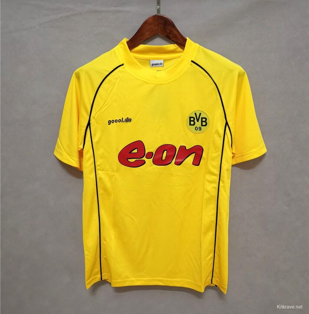 Retro 01/02 Borussia Dortmund Champions League Jersey