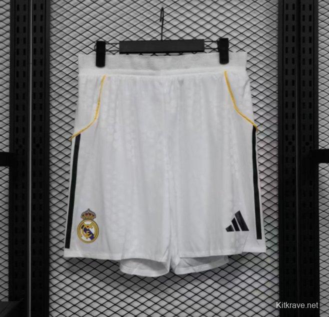 Player Version 25/26 Real Madrid Home Shorts