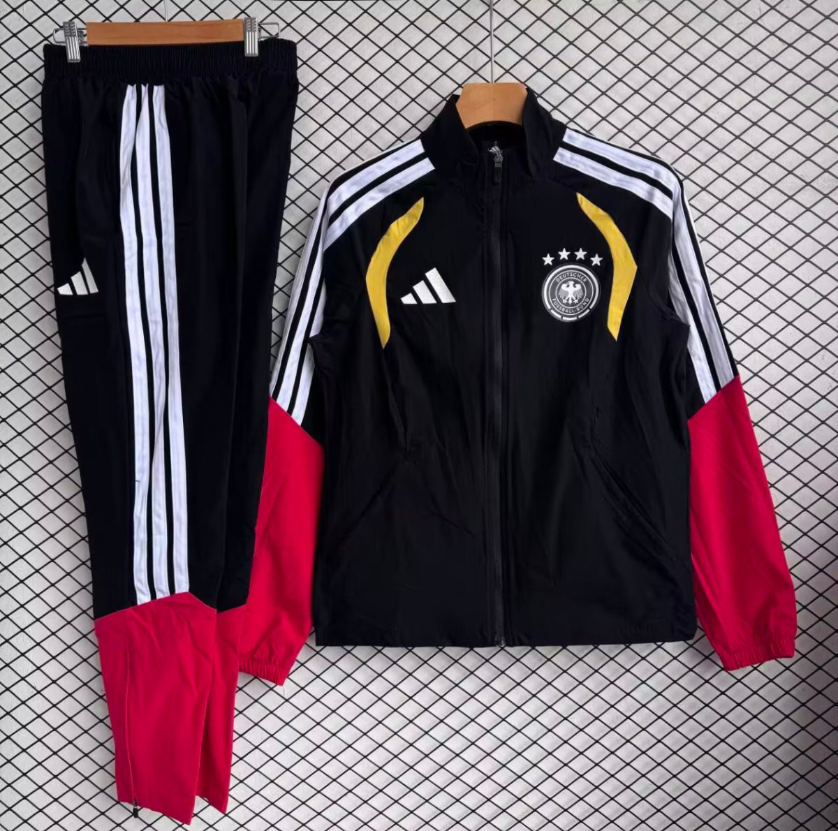 25/26 Germany Black with Red Full zipper Jacket Tracksuit+ long pants
