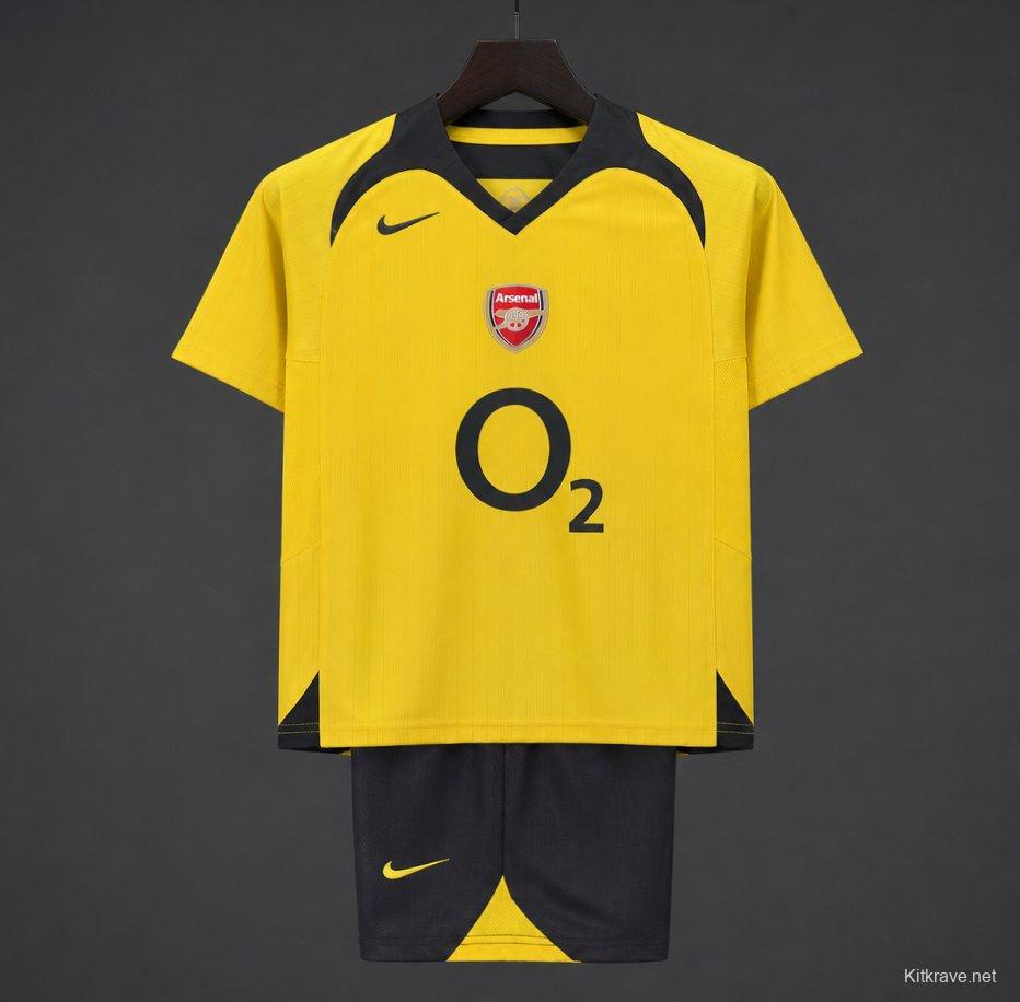 Retro Kids 05/06 Arsenal Away Jersey