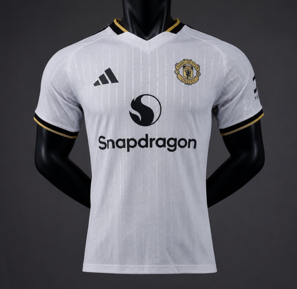 Player Version 26/27 Manchester United White with Gold Trim Away Jersey