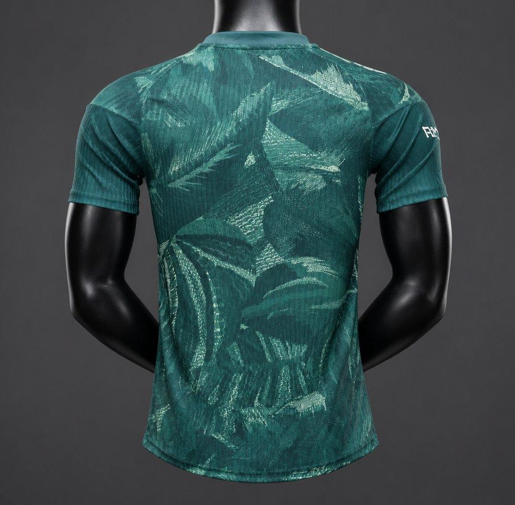 Player Version 26/27 Real Madrid Pre-Match Deep Green Jersey
