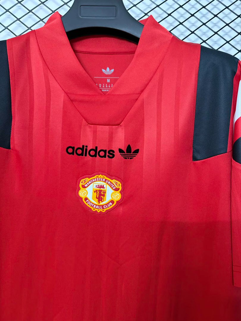 26/27 Manchester United EQT Red Jersey